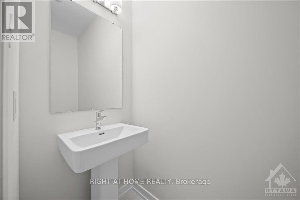 74 Hackamore Crescent Property Photo 11