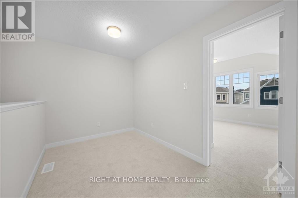 74 Hackamore Crescent Property Photo 15