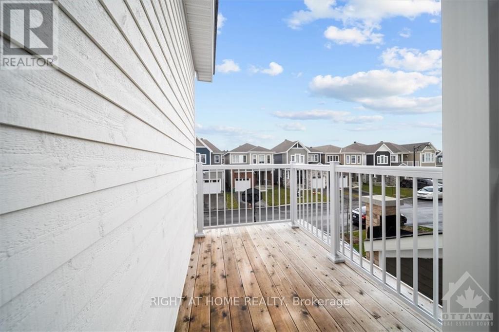74 Hackamore Crescent Property Photo 23