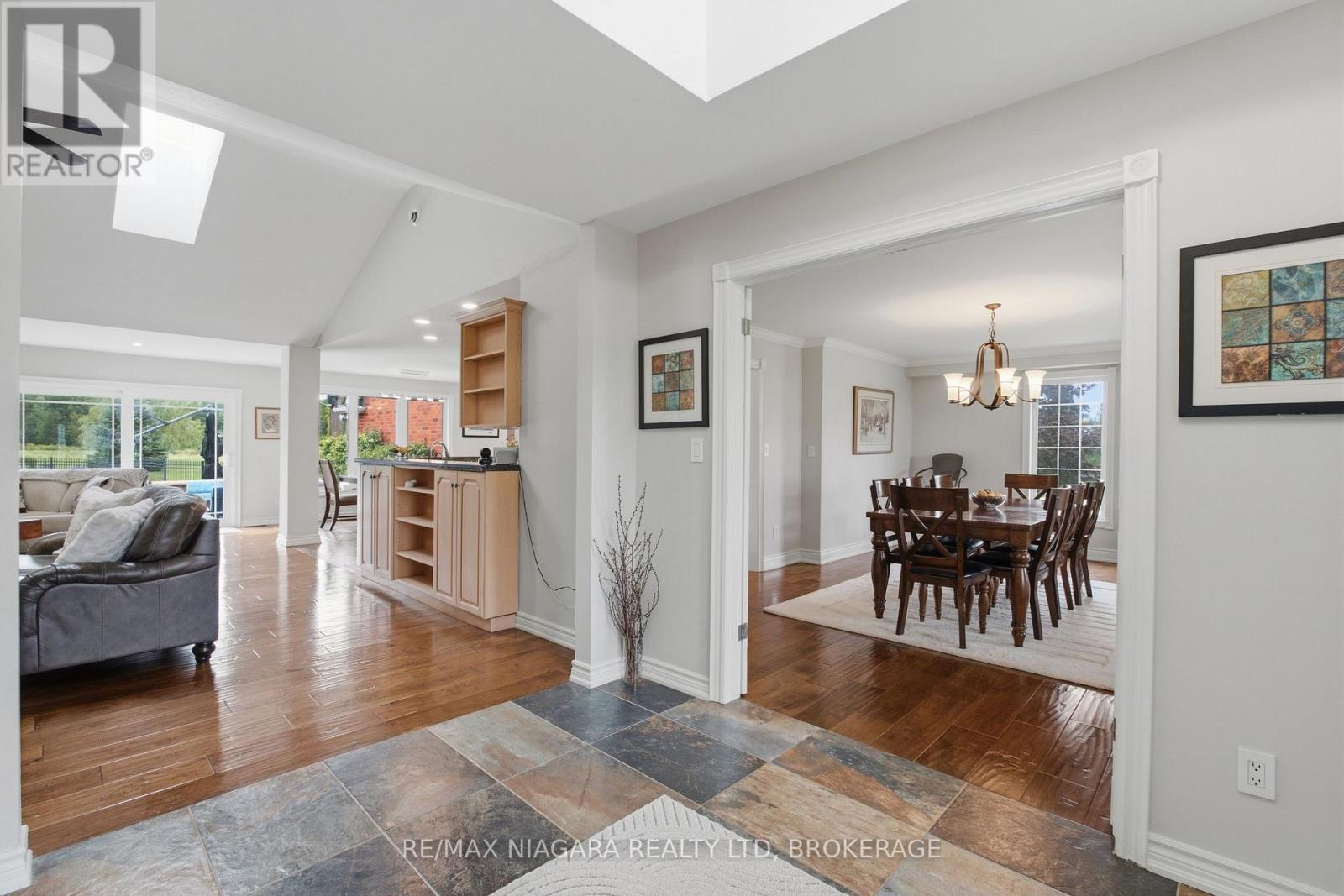 551 Darby Road Property Photo 17
