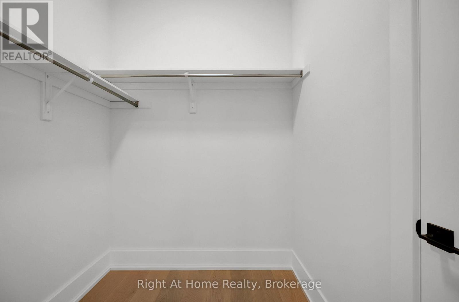 213 Suzanne Mess Boulevard Property Photo 5