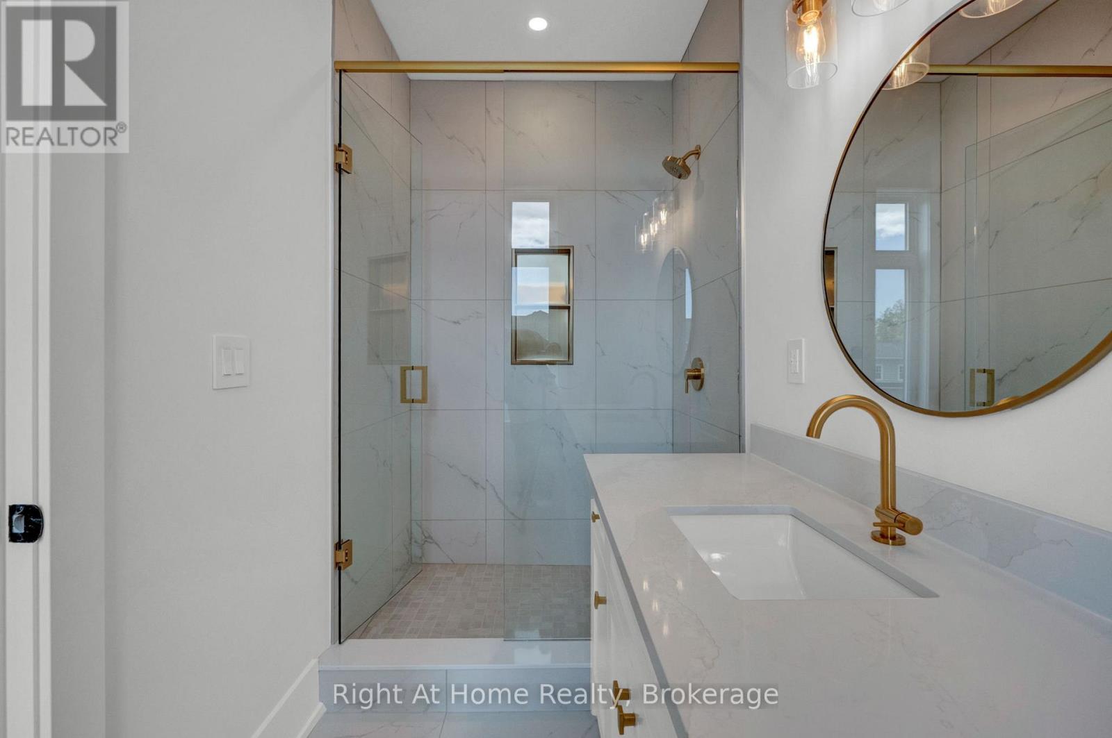 213 Suzanne Mess Boulevard Property Photo 23