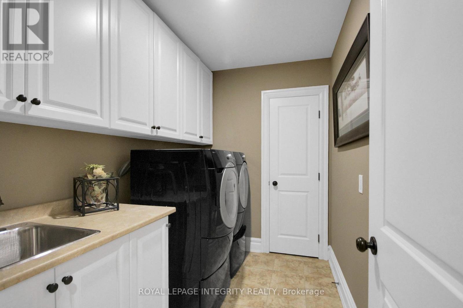 47 Shining Star Circle Property Photo 39