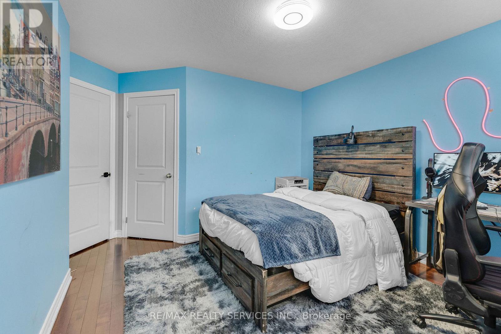 16 Sistine Court Property Photo 27