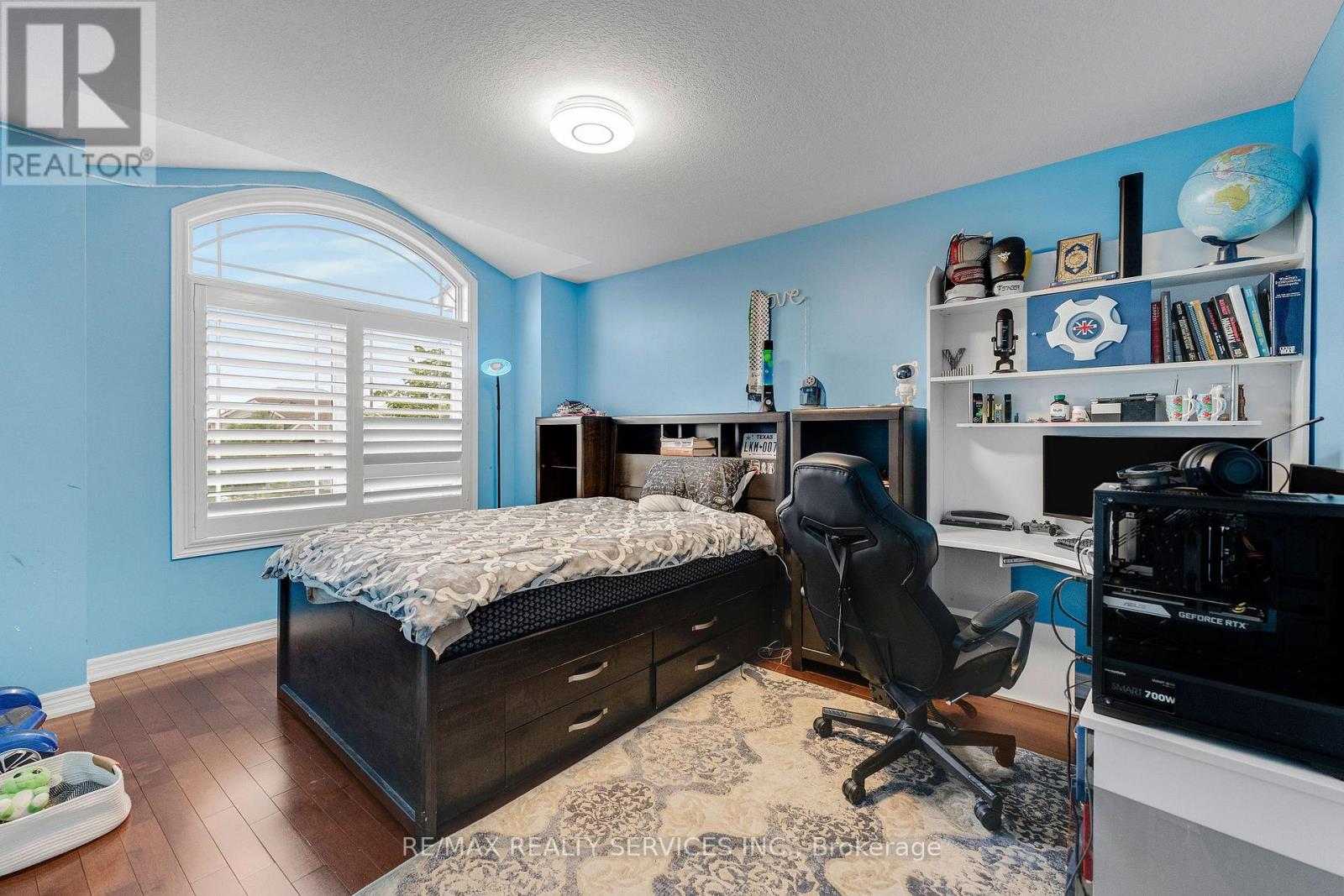 16 Sistine Court Property Photo 28