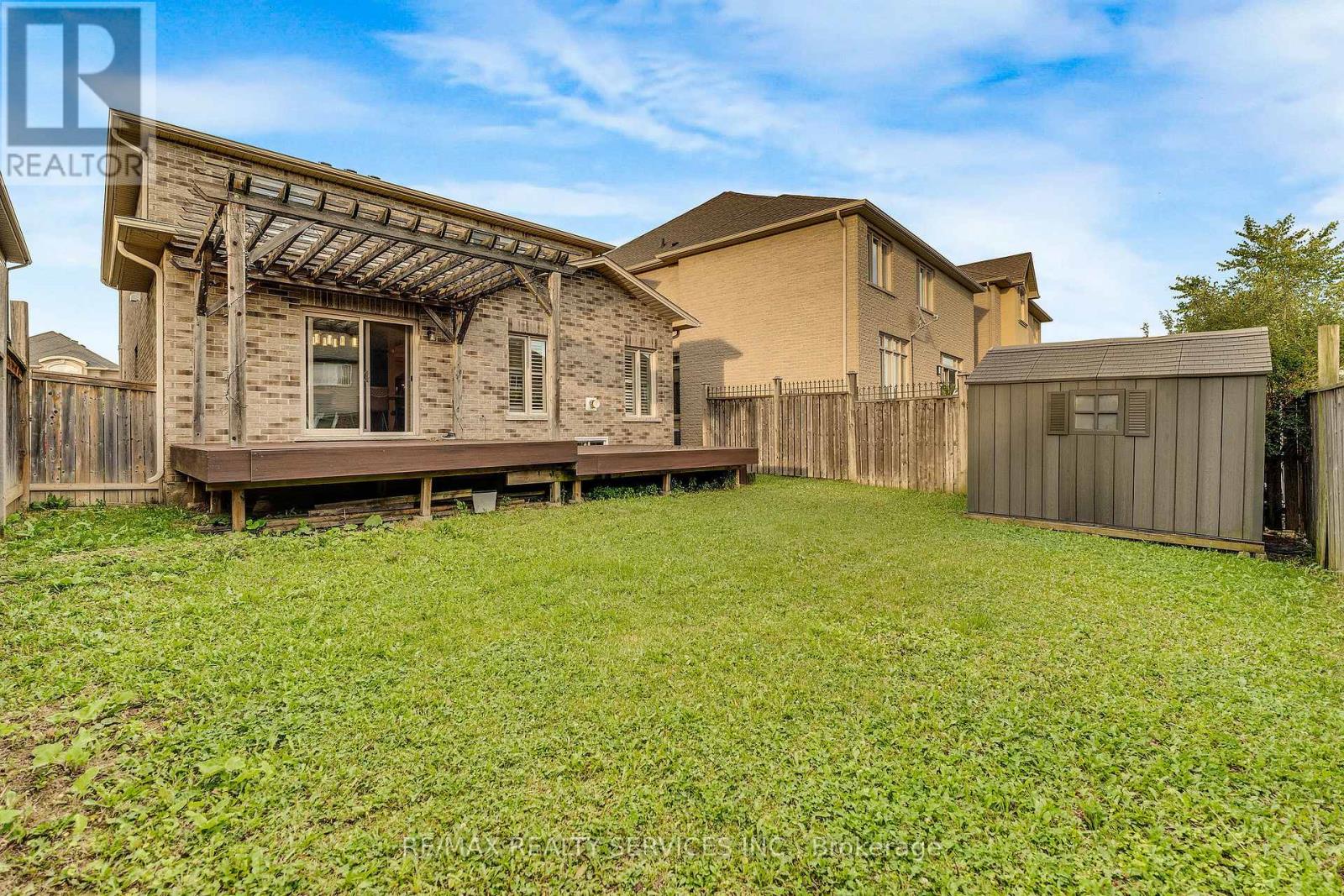 16 Sistine Court Property Photo 32