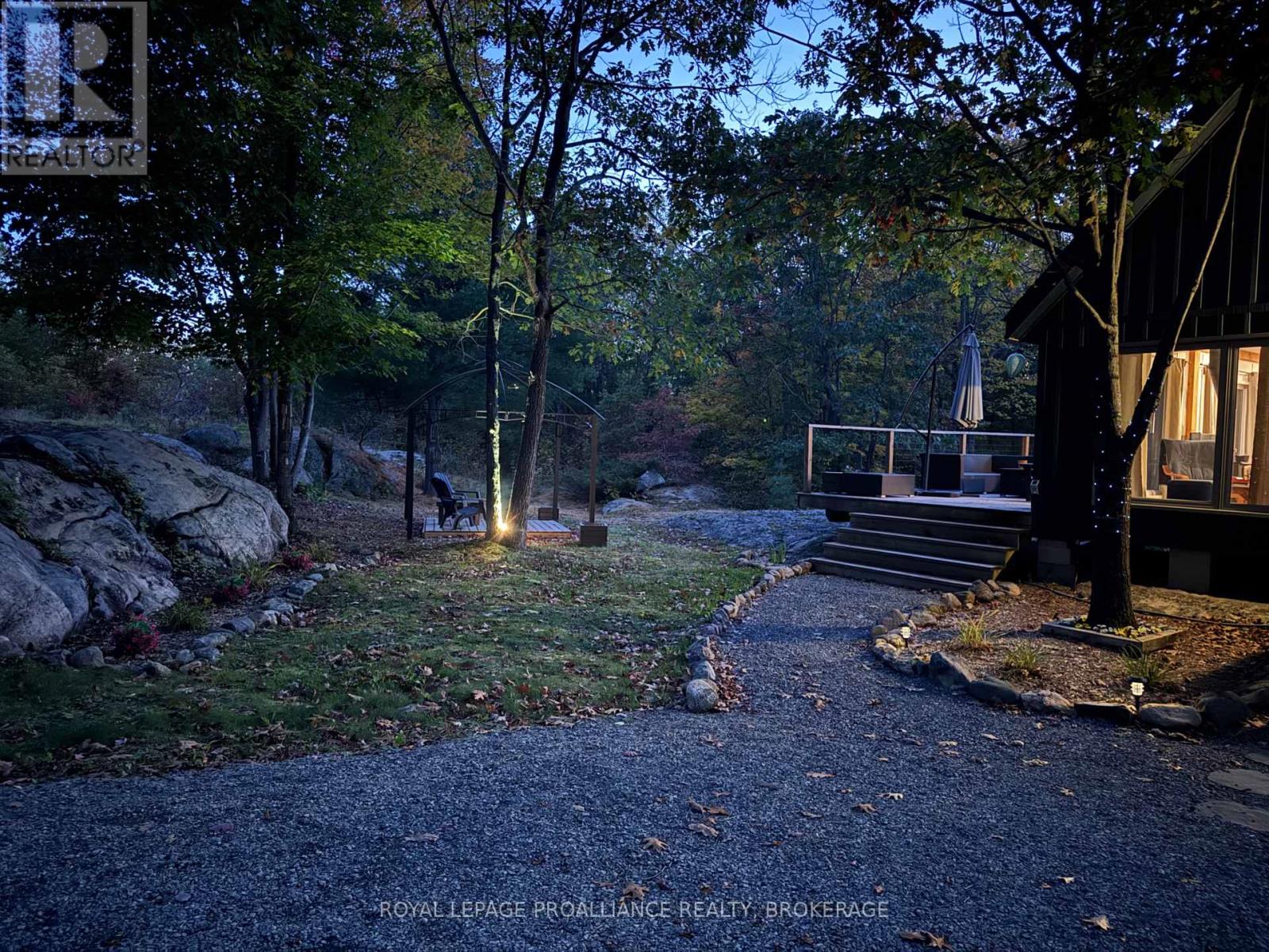 1679 Mountain Road Property Photo 9