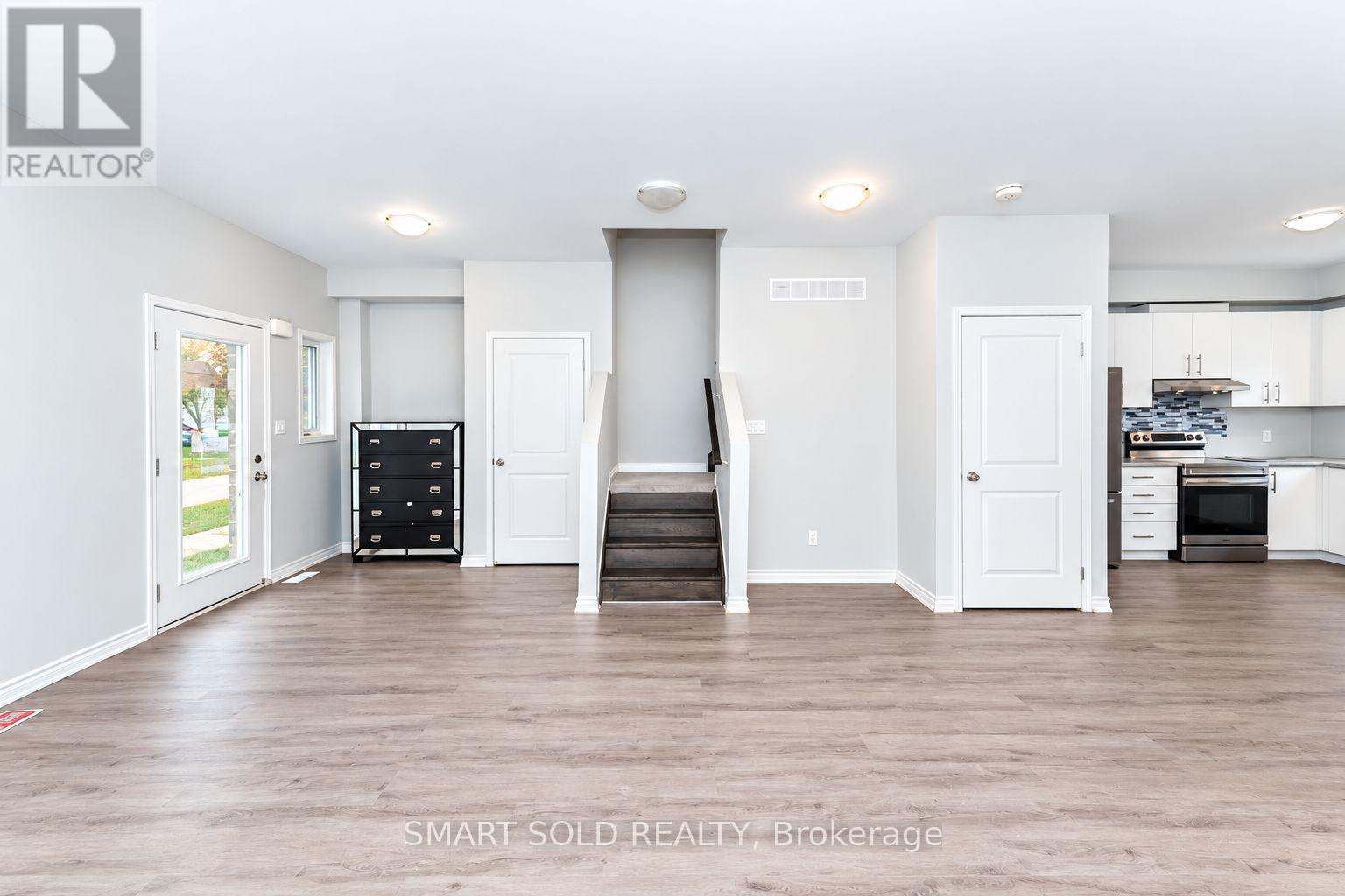19 Perenack Avenue Property Photo 8