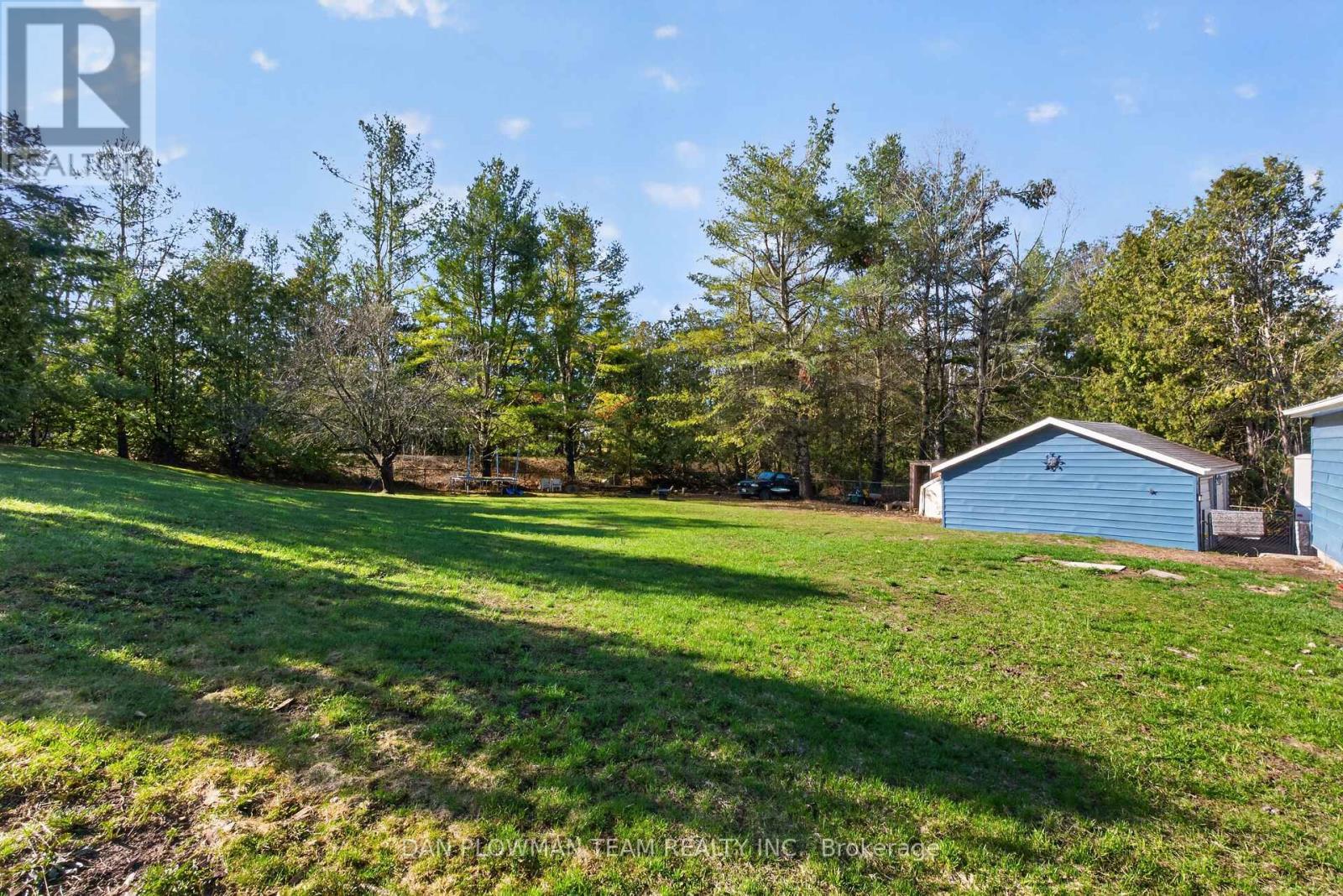 1545 Westview Crescent Property Photo 29