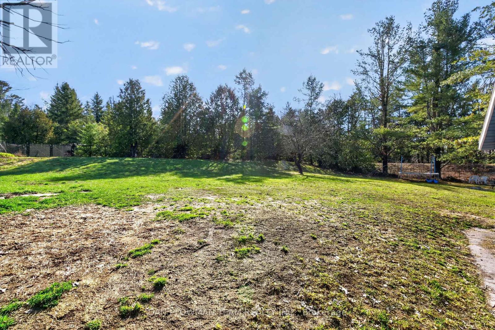1545 Westview Crescent Property Photo 30
