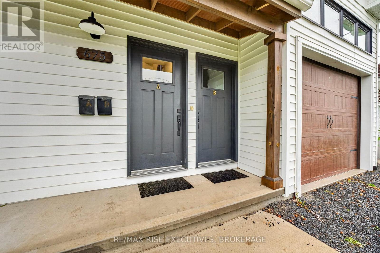 675 Collins Bay Road Property Photo 3
