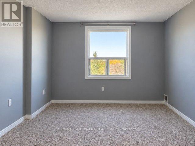 615 - 200 Jamieson Parkway Property Photo 12