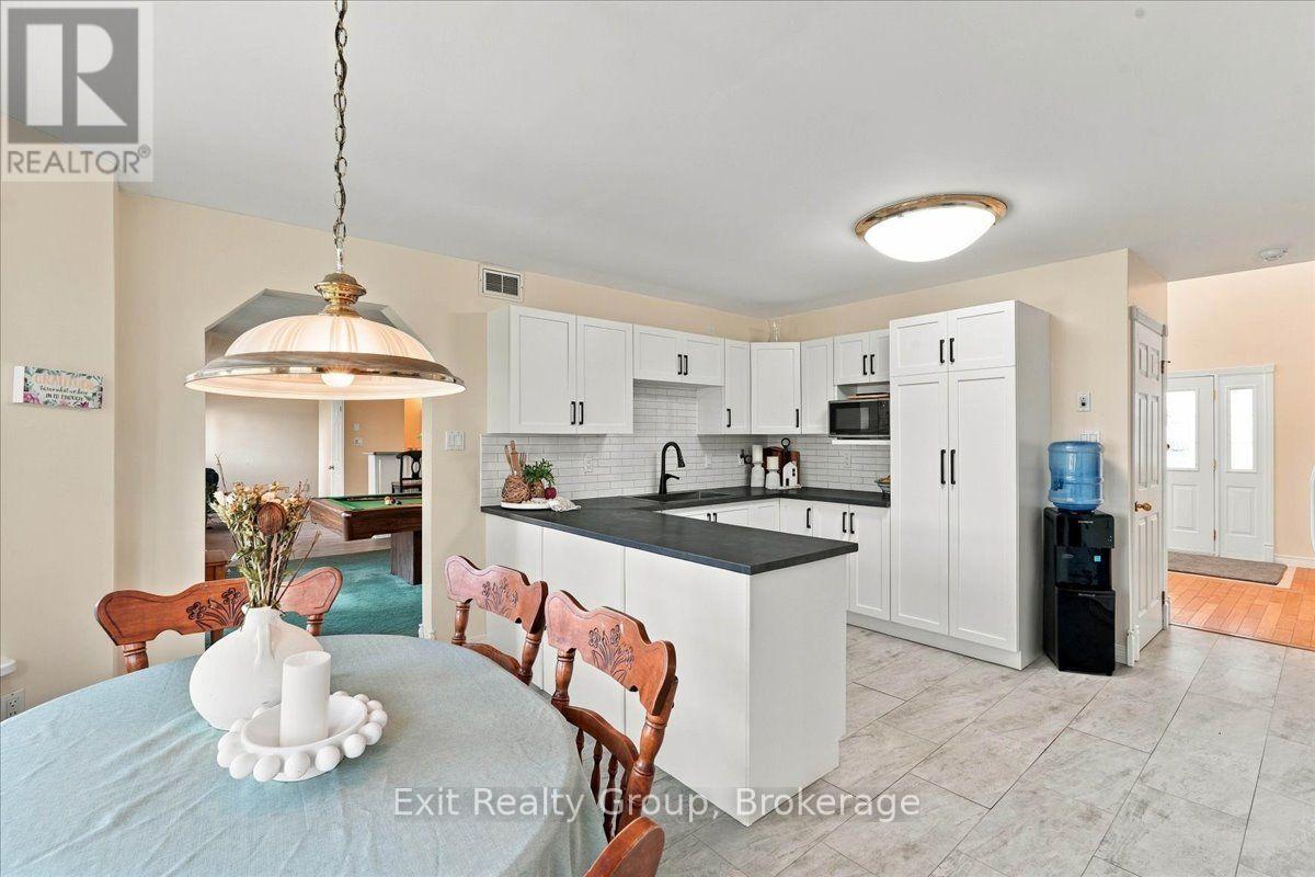 43 Conley Road Property Photo 8