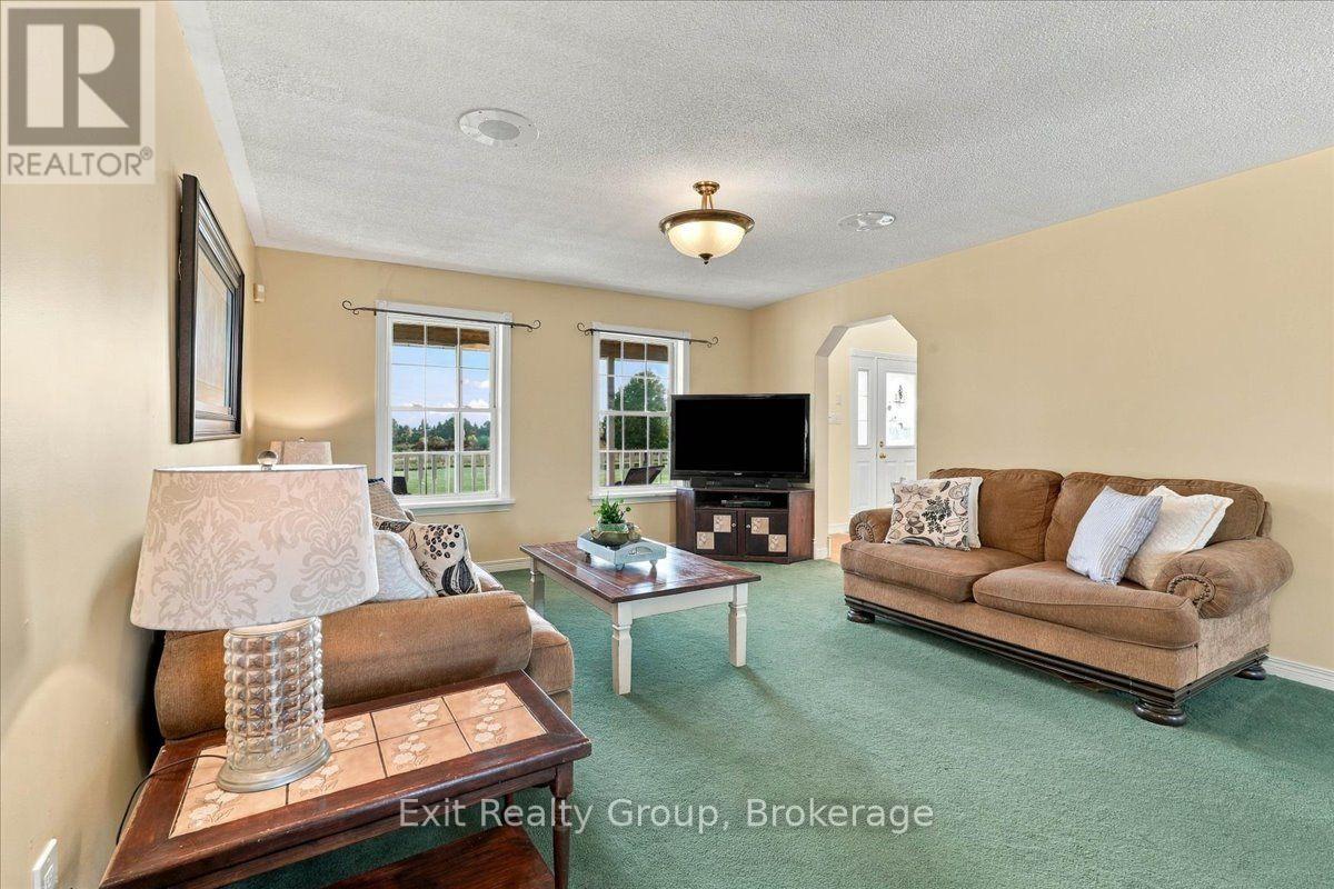 43 Conley Road Property Photo 14