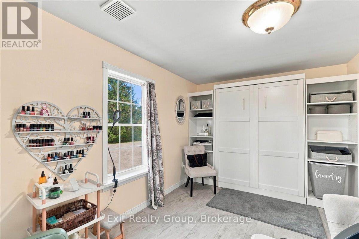 43 Conley Road Property Photo 23