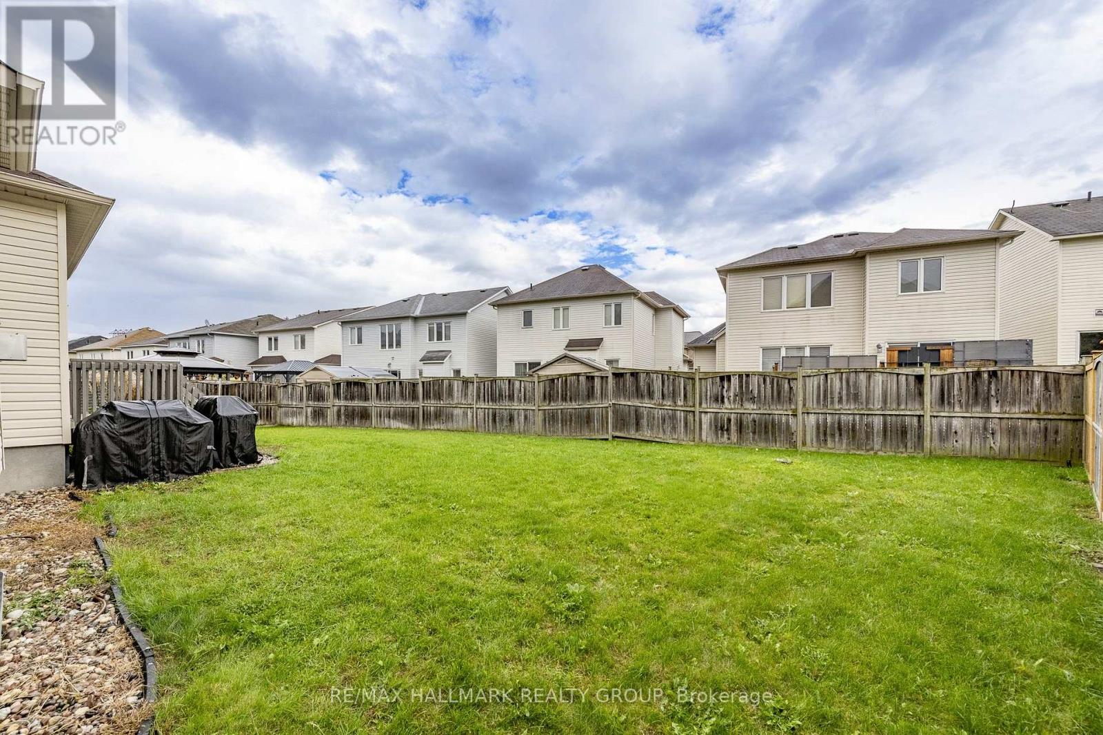 146 Whernside Terrace Property Photo 34