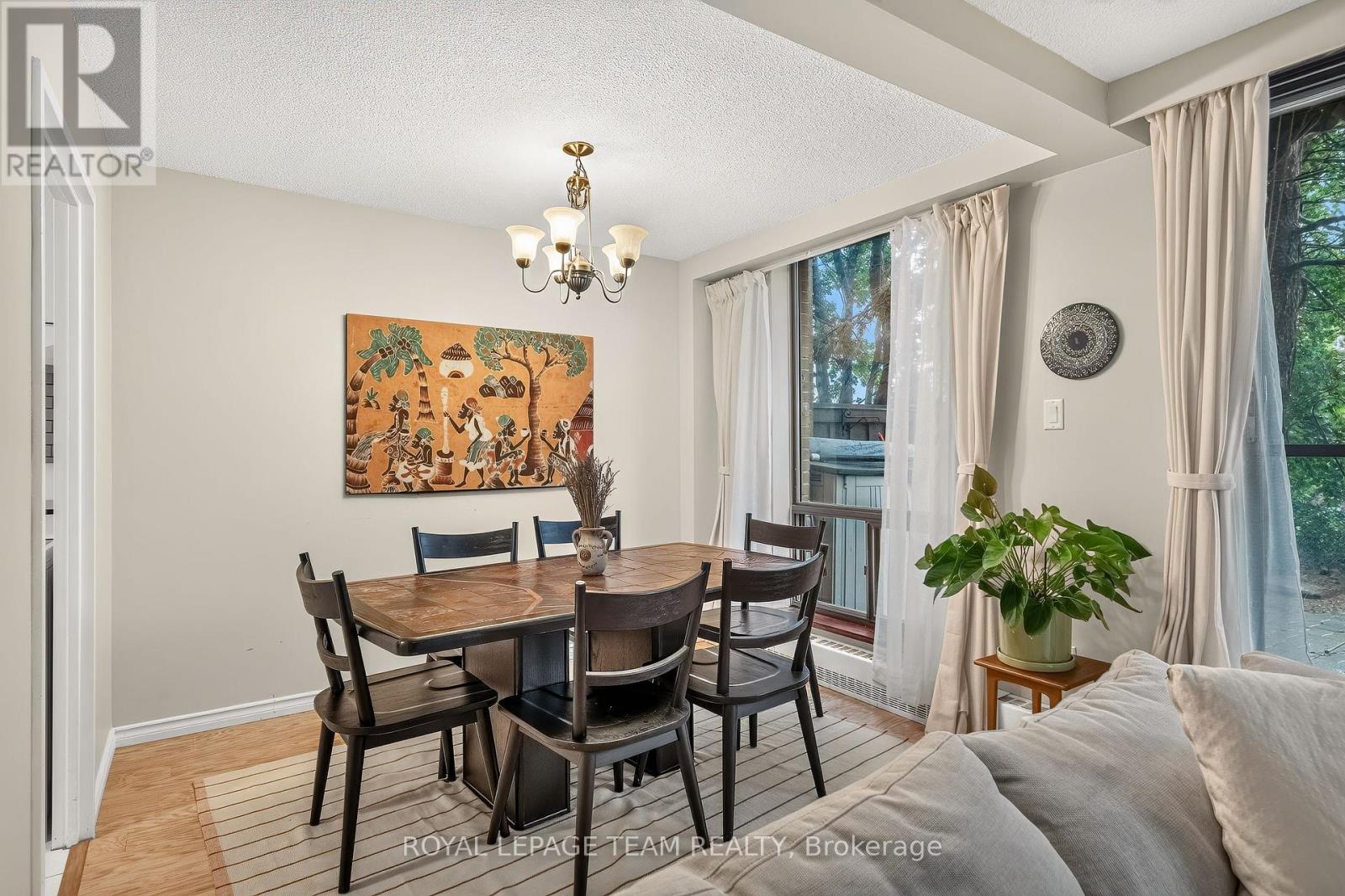 107 - 515 St. Laurent Boulevard Property Photo 10
