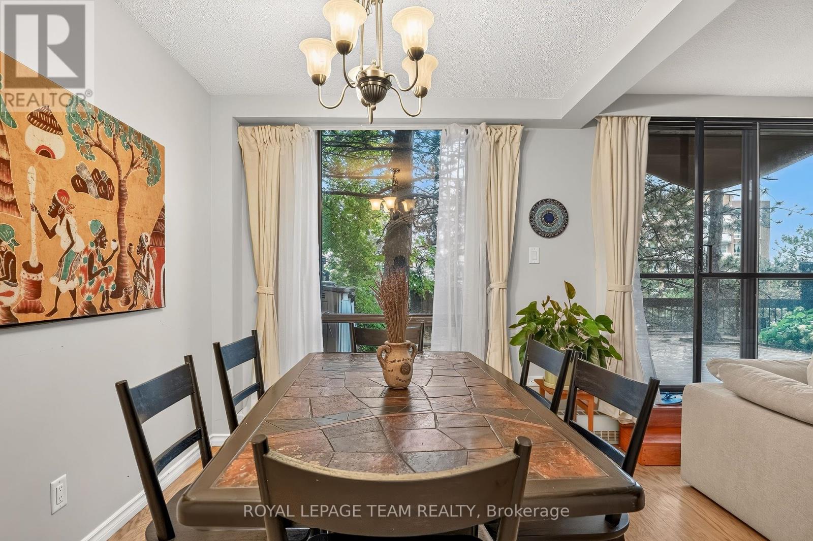 107 - 515 St. Laurent Boulevard Property Photo 11