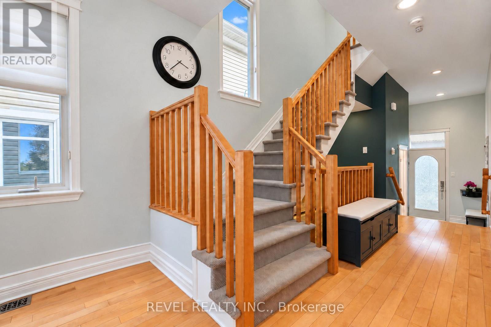 54 Encore Private Property Photo 5