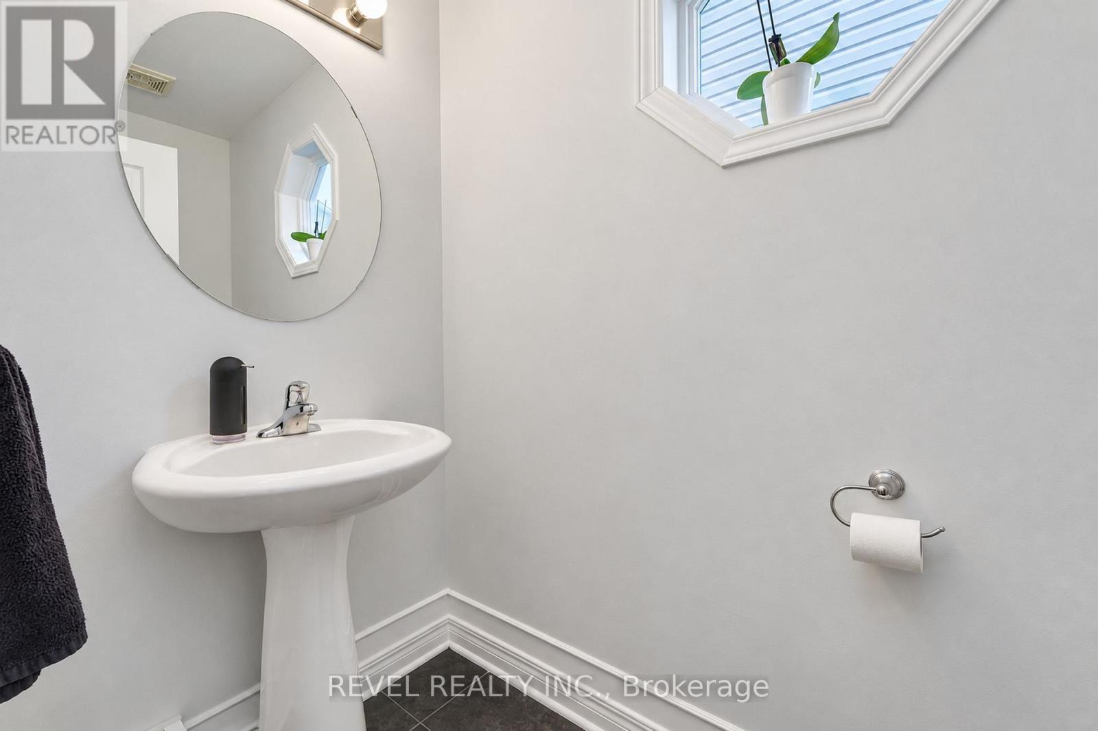 54 Encore Private Property Photo 19