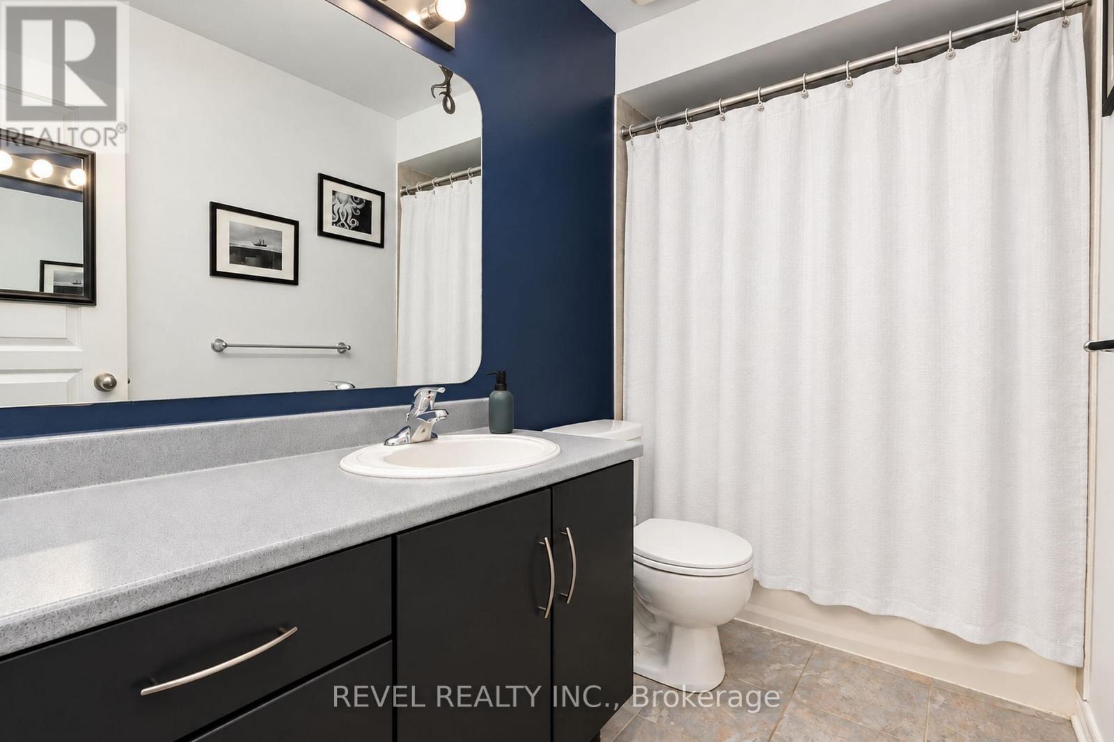 54 Encore Private Property Photo 29