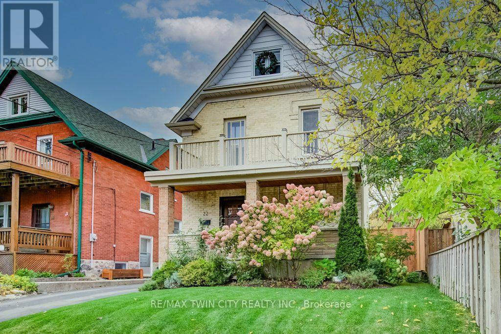 22 Whitney Place Property Photo 2