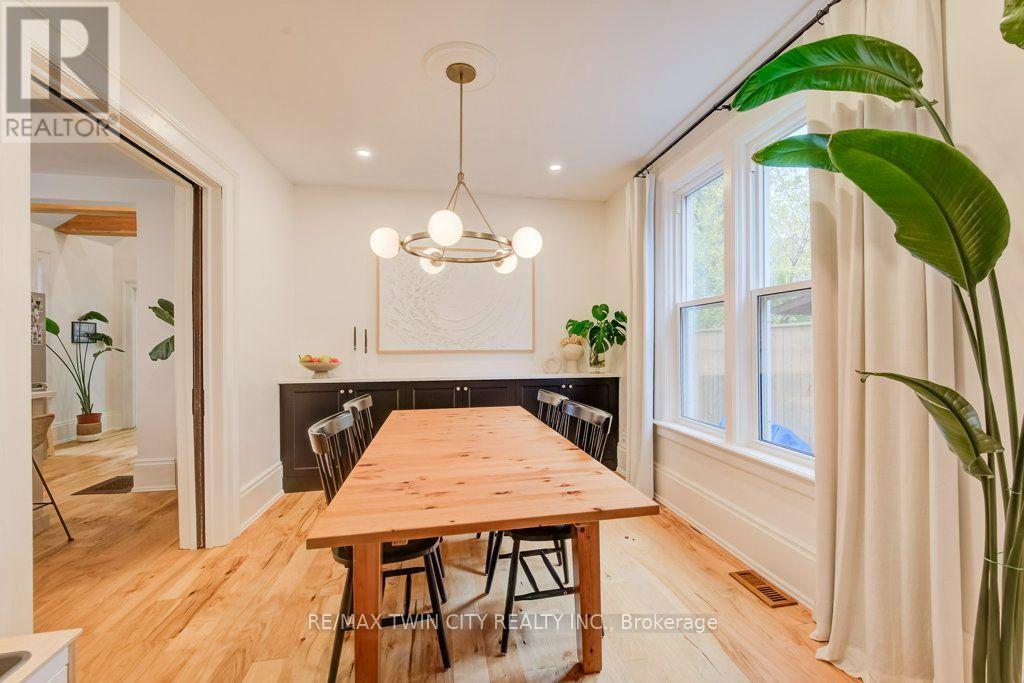 22 Whitney Place Property Photo 13