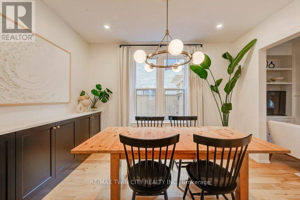 22 Whitney Place Property Photo 14