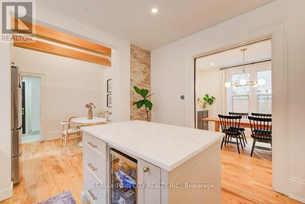 22 Whitney Place Property Photo 20