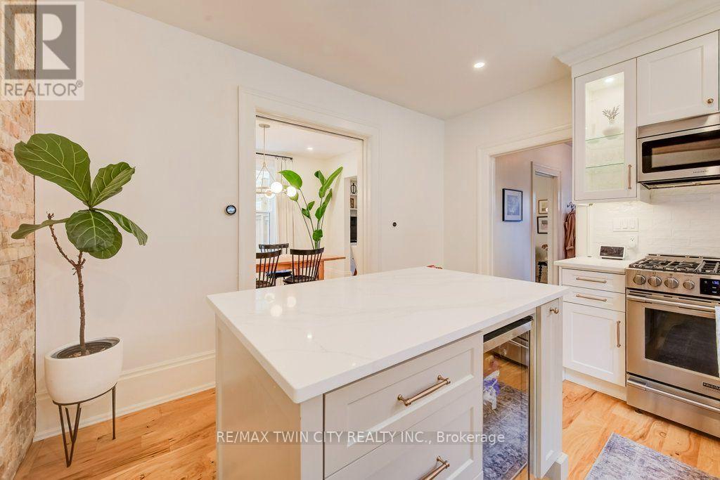 22 Whitney Place Property Photo 22