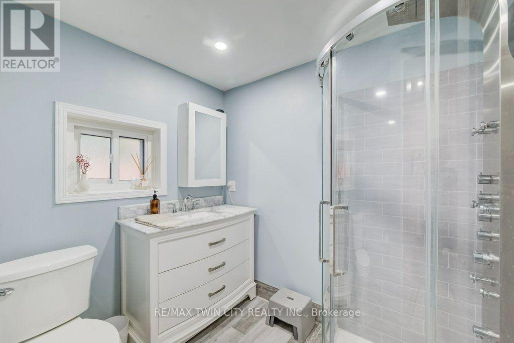 22 Whitney Place Property Photo 27
