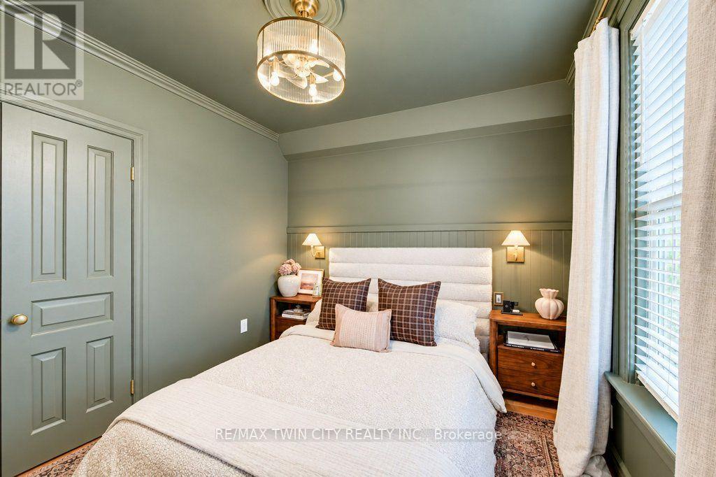 22 Whitney Place Property Photo 30
