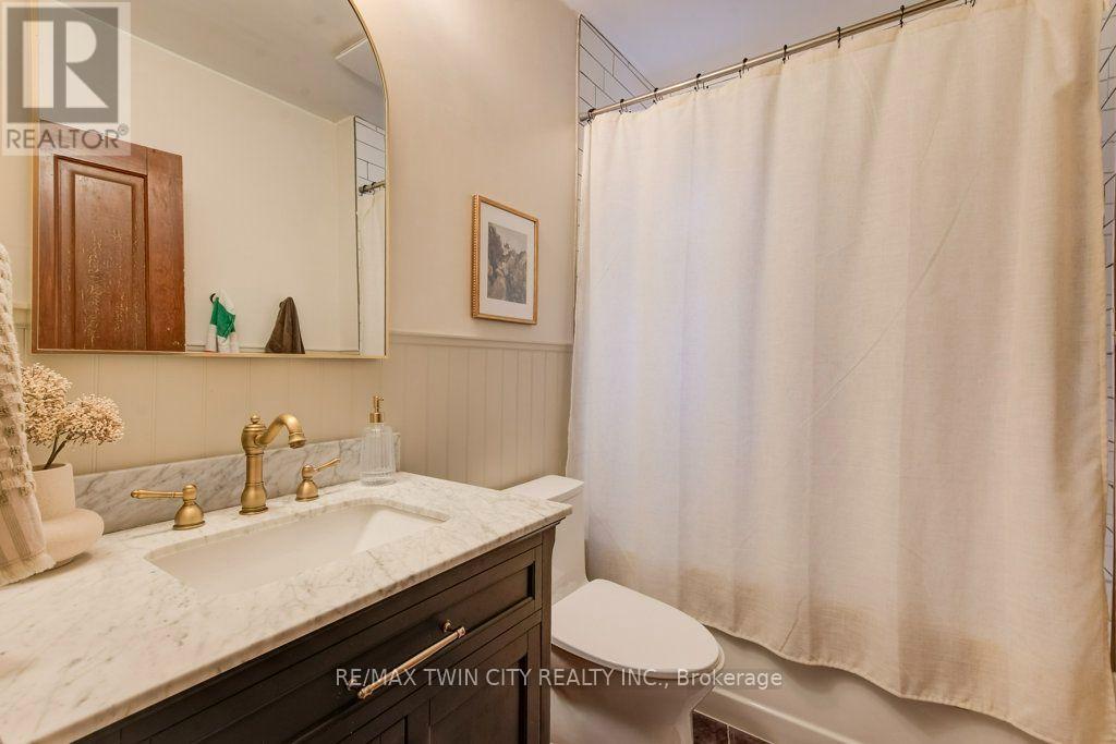 22 Whitney Place Property Photo 36