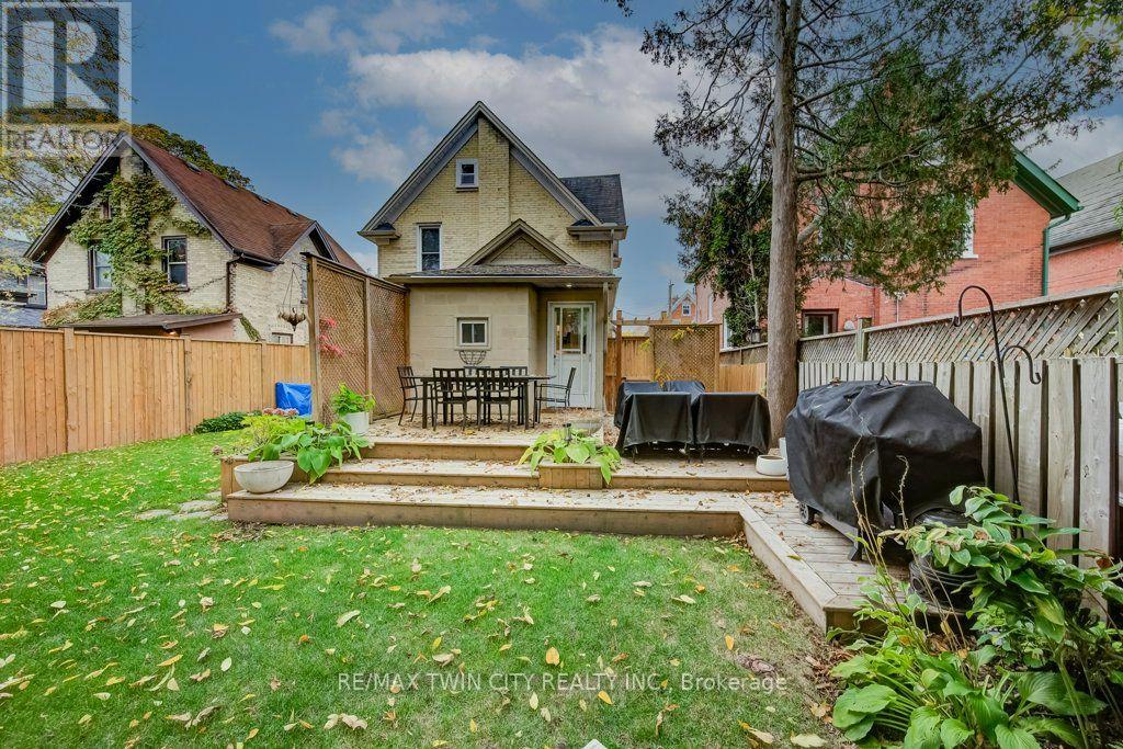 22 Whitney Place Property Photo 43