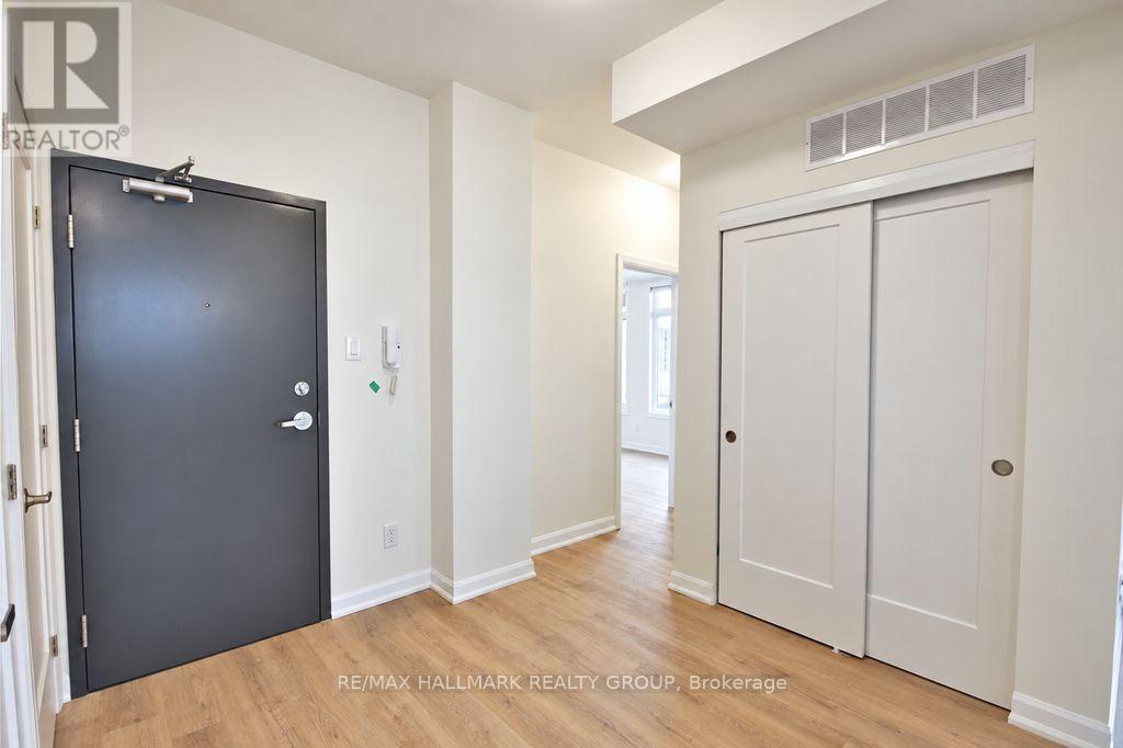 301 - 351 Croydon Avenue Property Photo 3