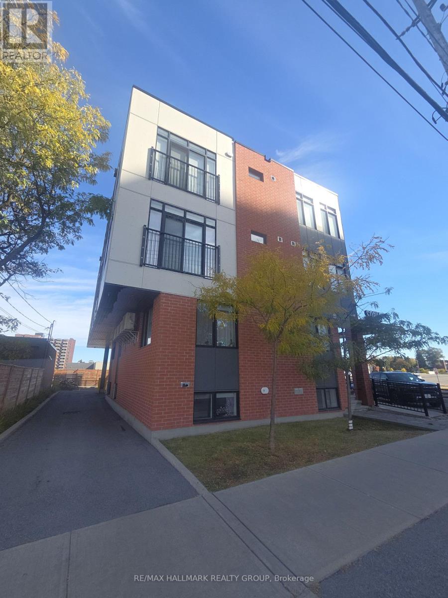 301 - 351 Croydon Avenue Property Photo 20