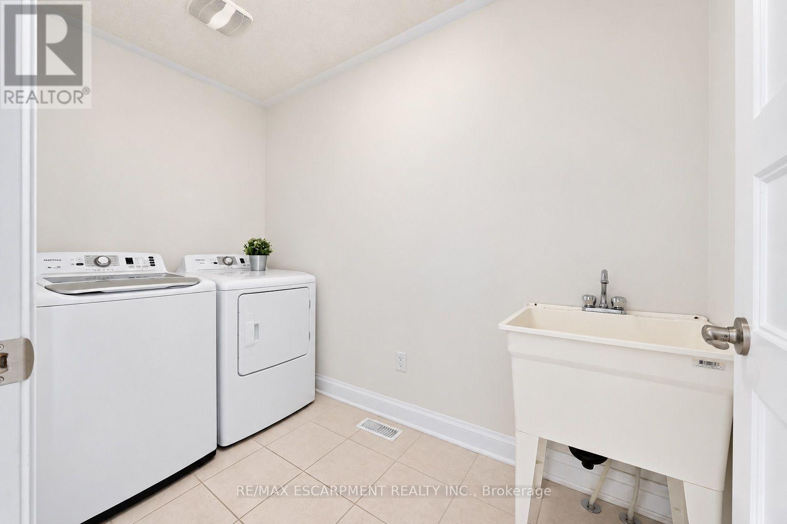 584 Blair Creek Drive Property Photo 21