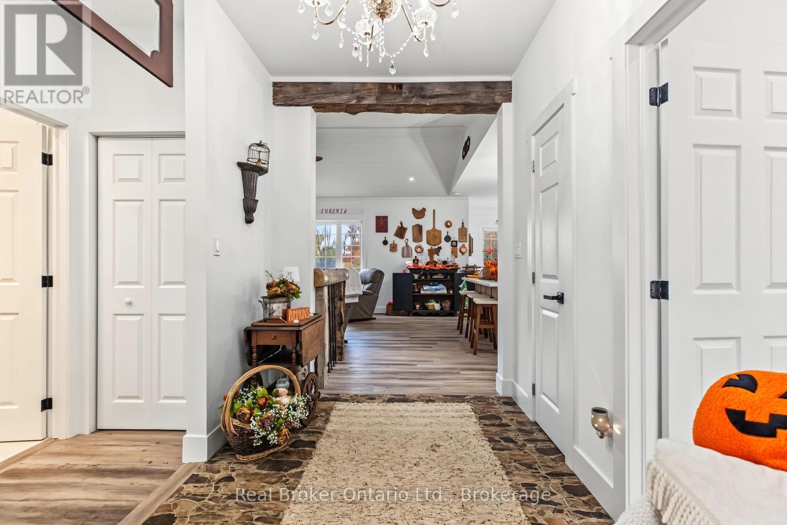 185 Raglan Street Property Photo 6