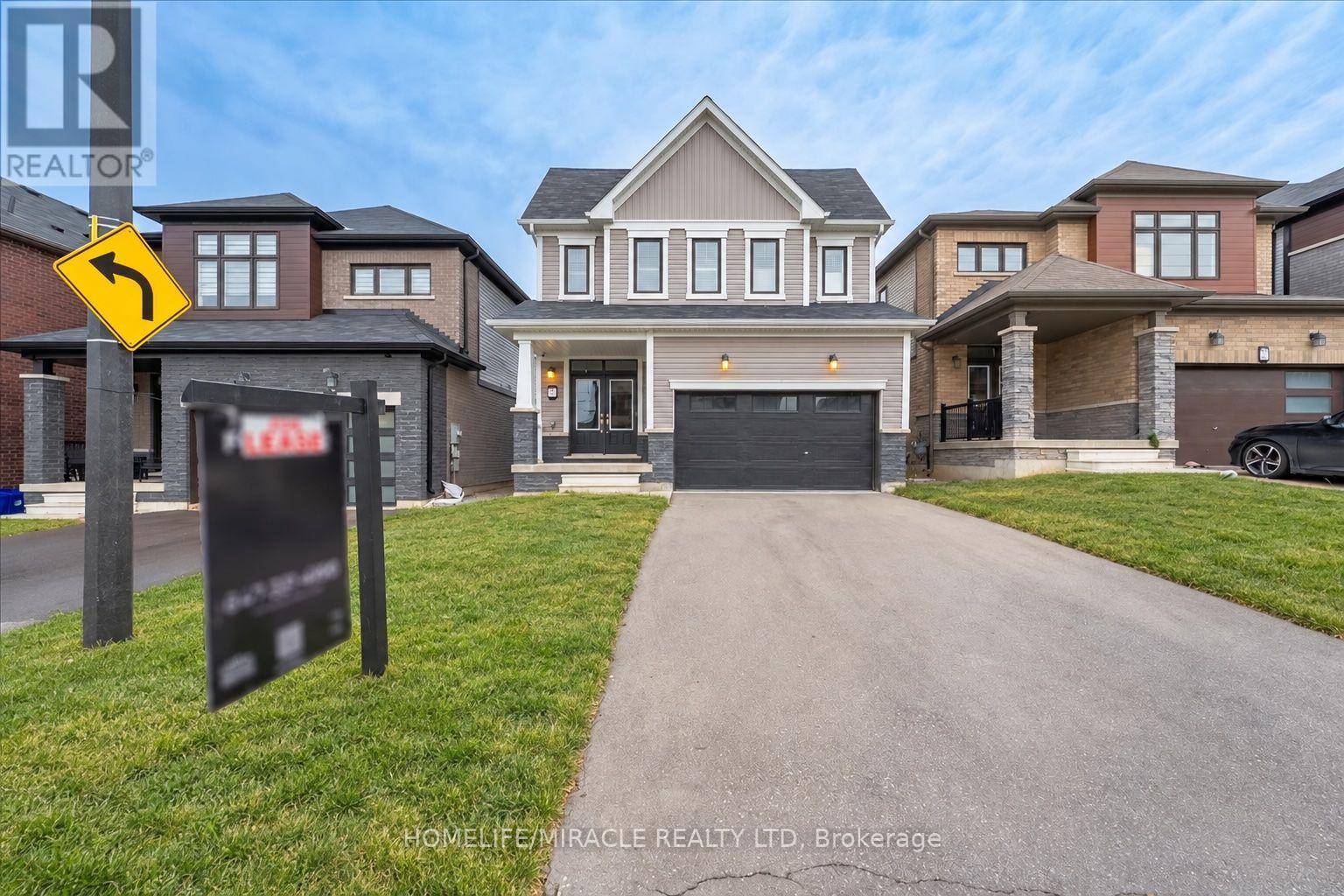 35 SANTOS DRIVE Property Photo 1