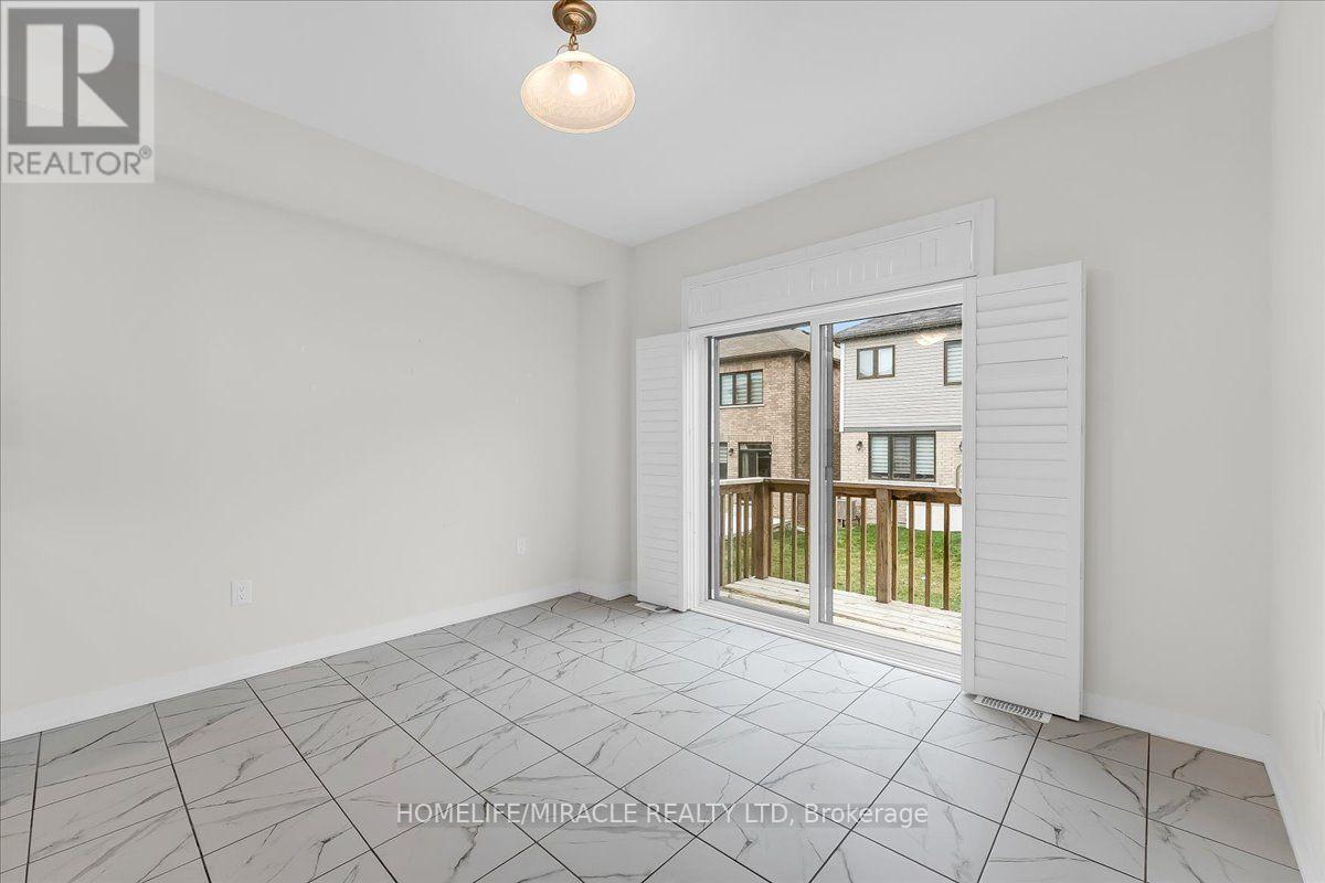 35 Santos Drive Property Photo 10