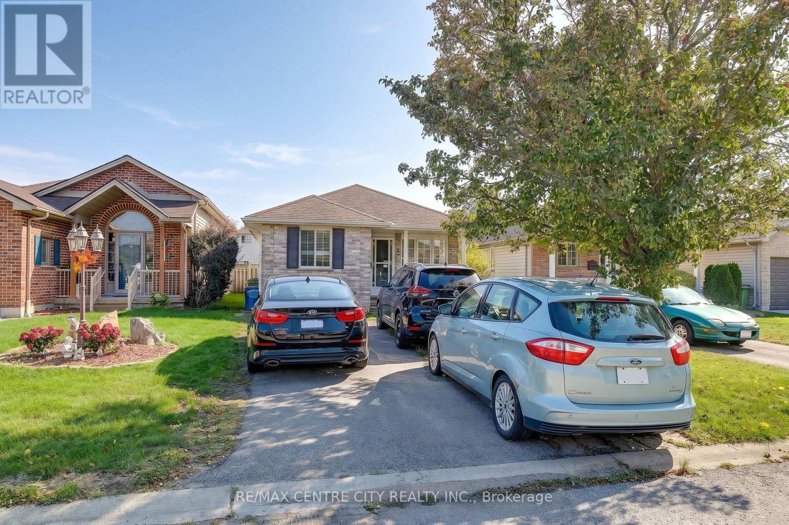 37 Juno Drive Property Photo 2