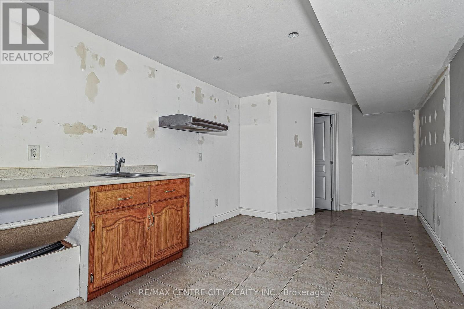 37 Juno Drive Property Photo 24