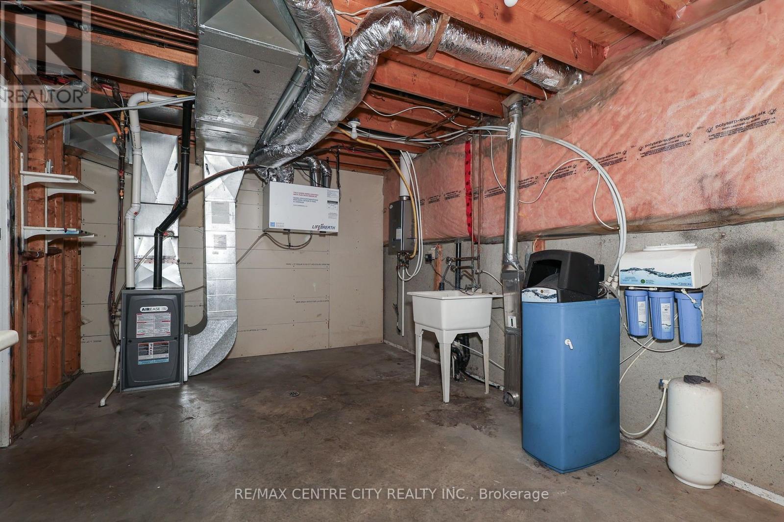 37 Juno Drive Property Photo 29