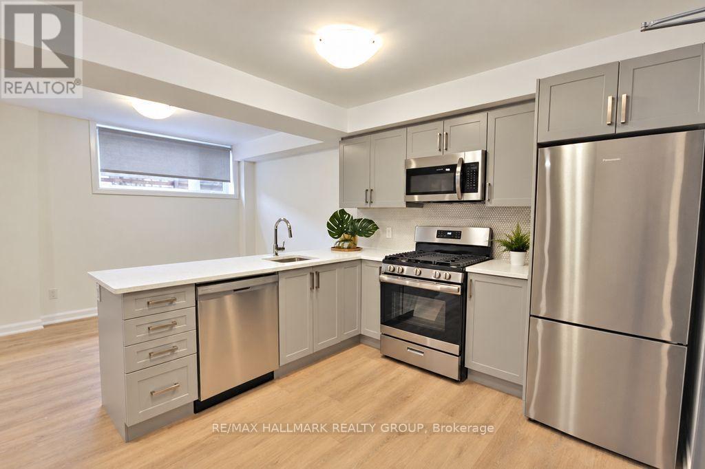 001 - 351 Croydon Avenue Property Photo 4