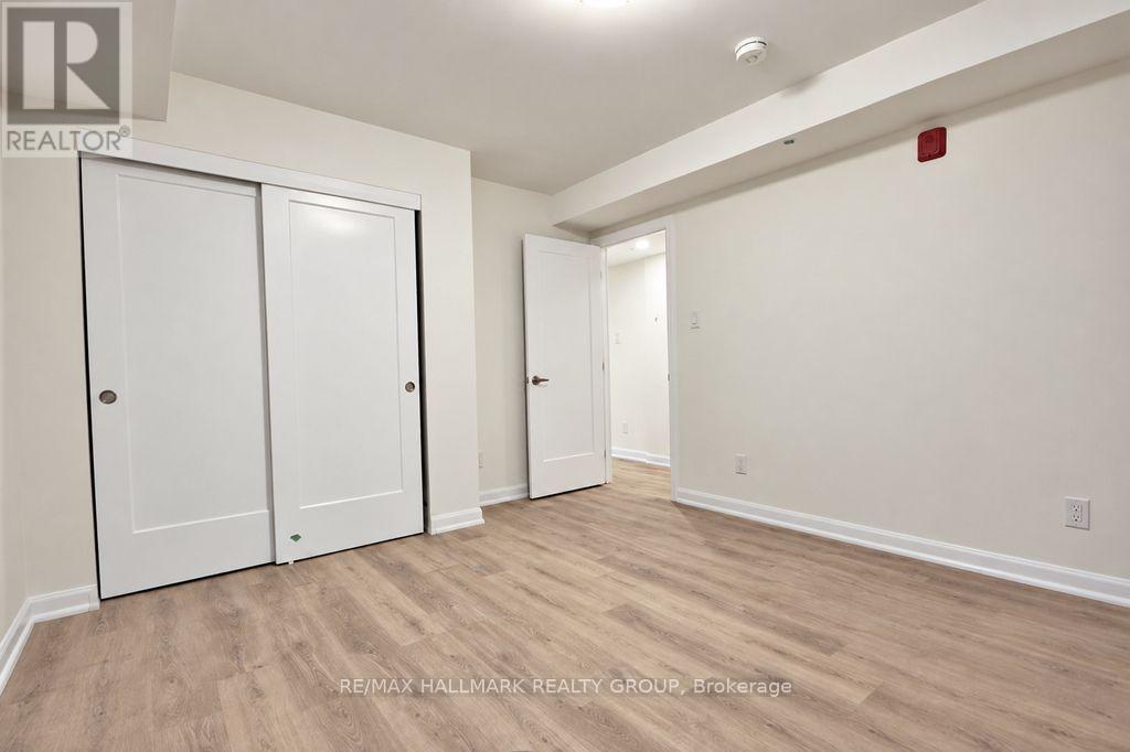 001 - 351 Croydon Avenue Property Photo 9