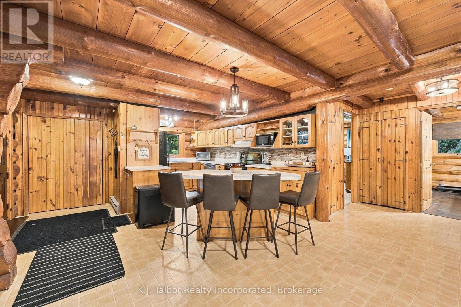 77170 Orchard Line Property Photo 6