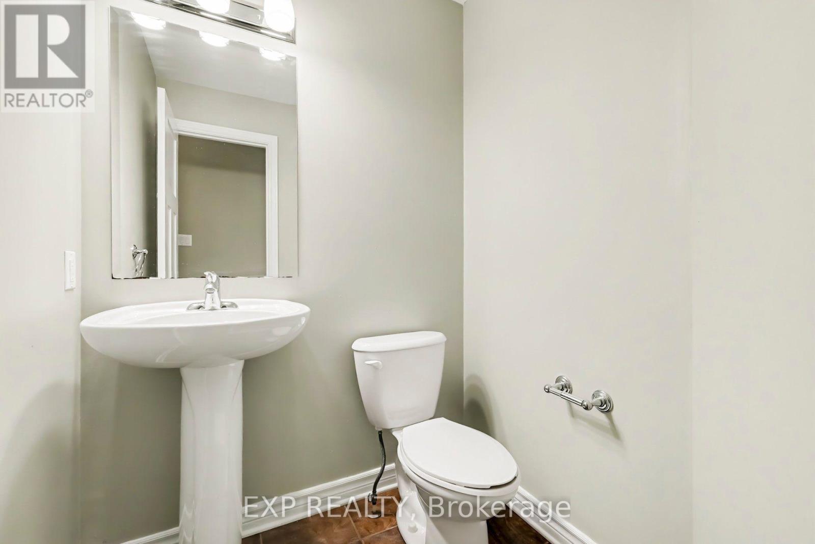912 Torino Terrace Property Photo 13