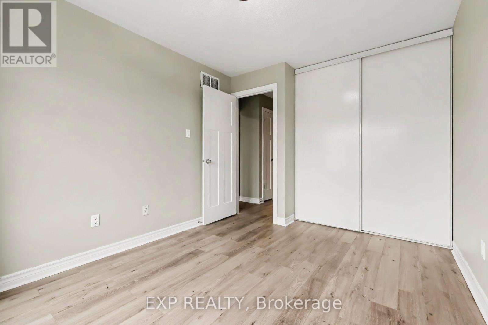 912 Torino Terrace Property Photo 20