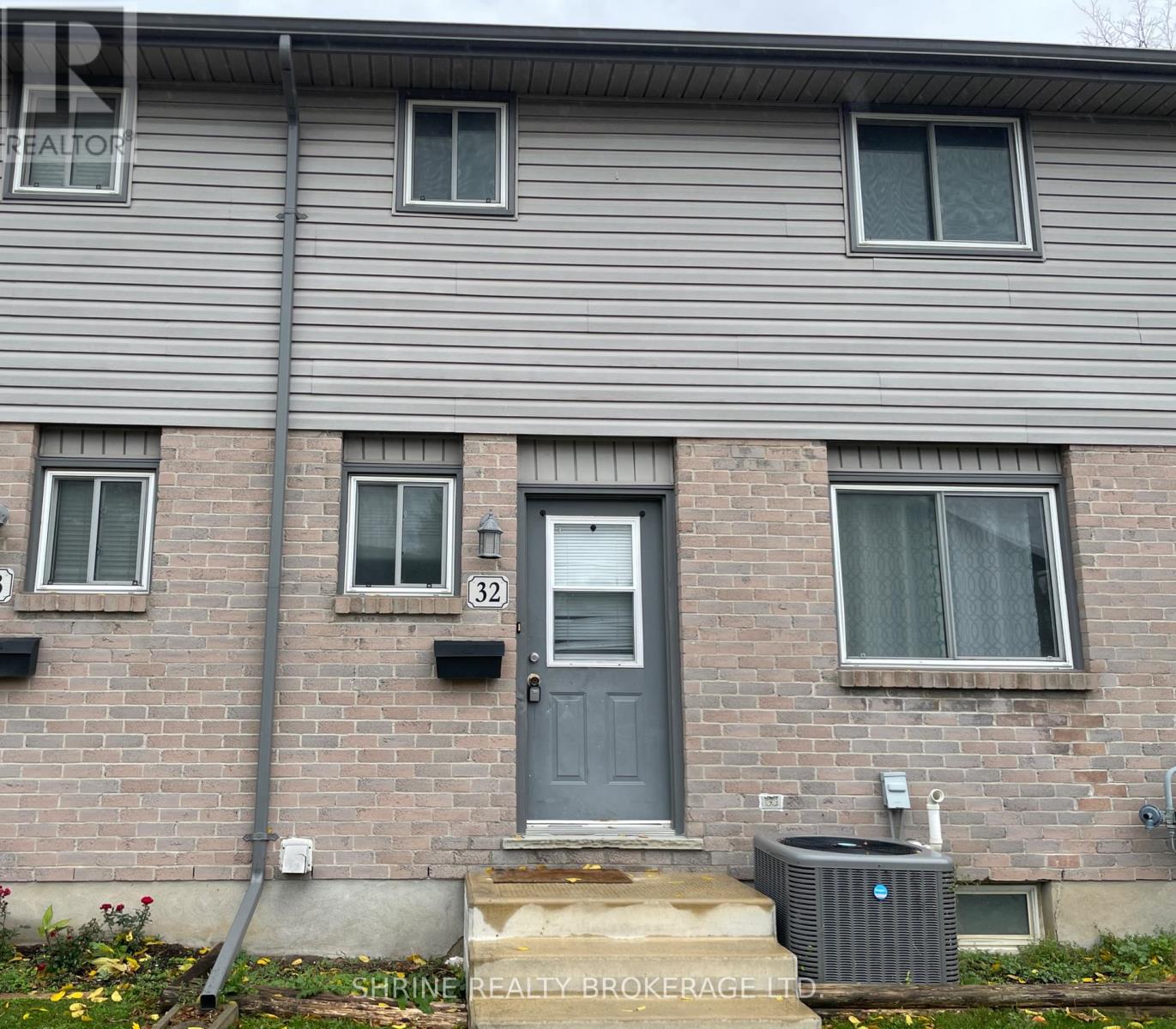 32 - 490 Third Street Property Photo 1