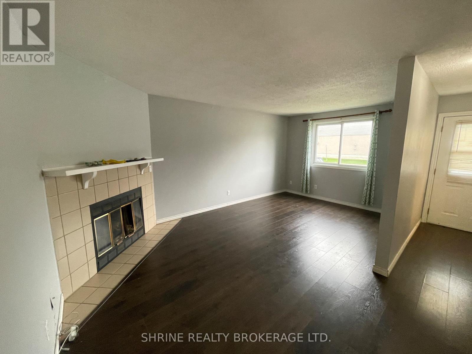 32 - 490 Third Street Property Photo 5
